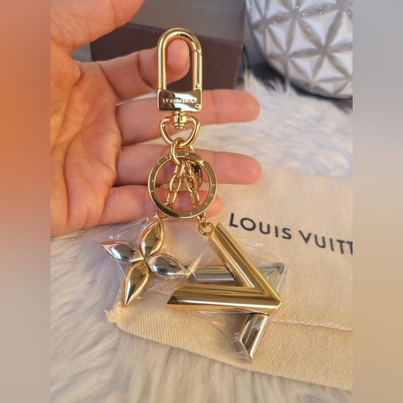 Twist Bag Charm - Picture 3 of 9